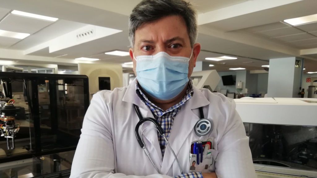 Carlos Romero, oncólogo: “Los diagnósticos de cáncer han disminuido un 21% a causa de la covid” Carlos Romero, oncólogo: “Los diagnósticos de cáncer han disminuido un 21% a causa de la covid”