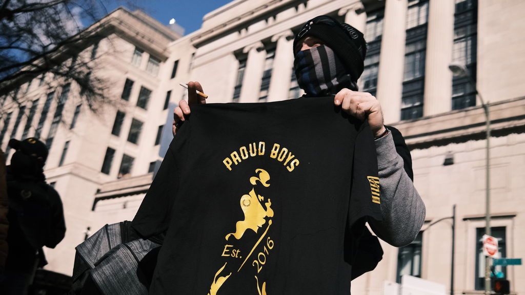 Canadá declara a los Proud Boys grupo terrorista Canadá declara a los Proud Boys grupo terrorista