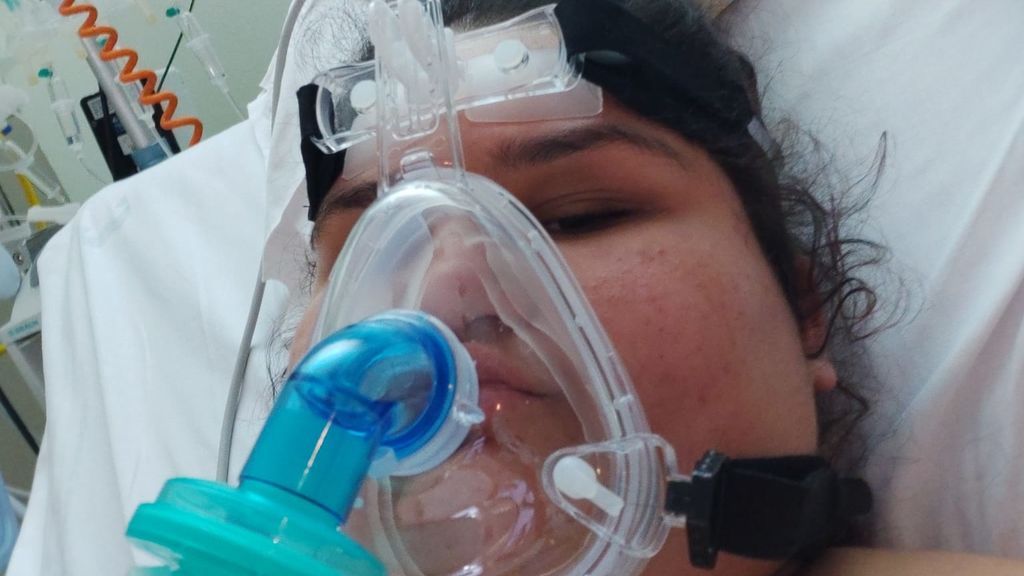 María, 14 años, tres días en la UCI por la Covid-19 María, 14 años, tres días en la UCI por la Covid-19