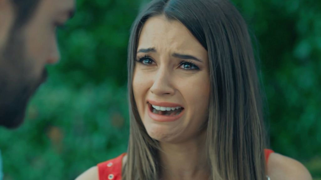 Pelin descubre la verdad sobre Sinan y Rüzgar
