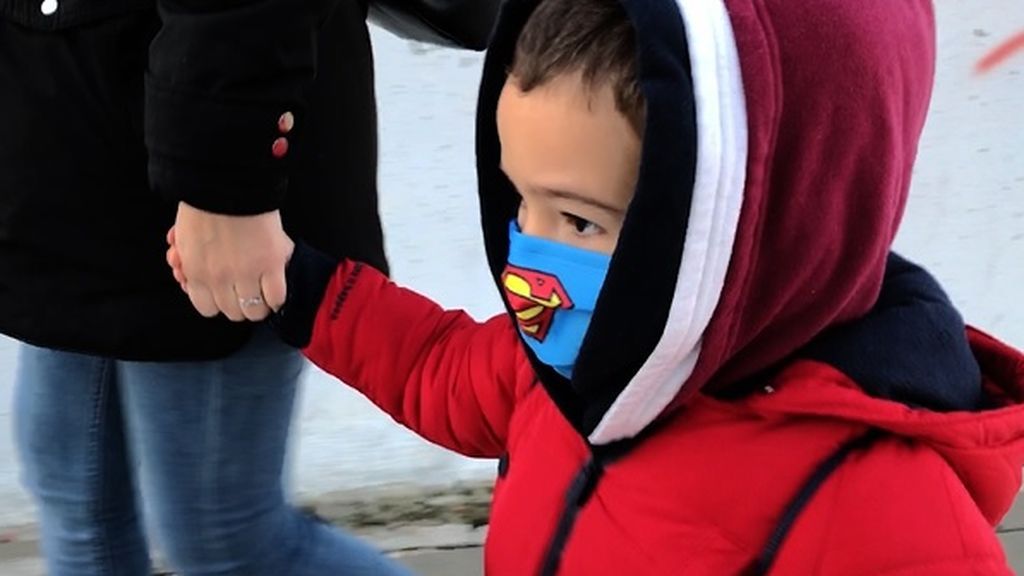 Un niño de 3 años relata en un cortometraje la nueva normalidad para los más pequeños