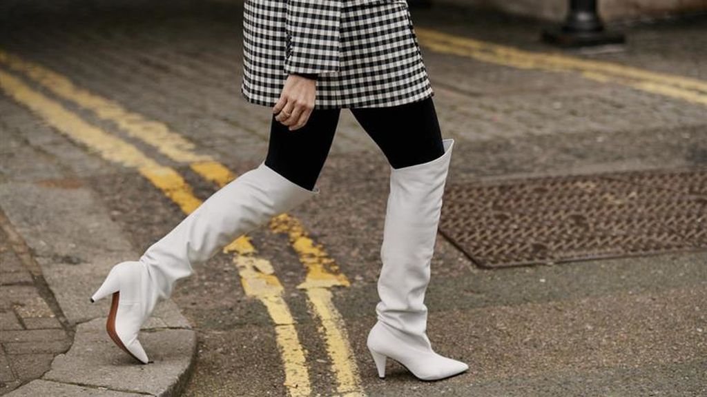 Botas blancas para el invierno: las opciones que no podrán faltar en tu armario esta temporada.