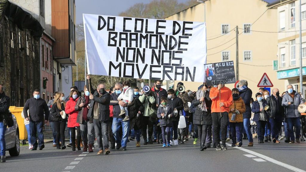 La lucha de un pequeño pueblo de Lugo para salvar su escuela: “Señor alcalde: no nos cierre el colegio”