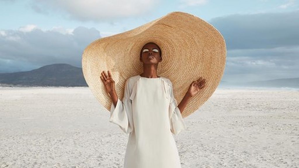 Los floppy hat también serán perfectos para cualquier momento del día.