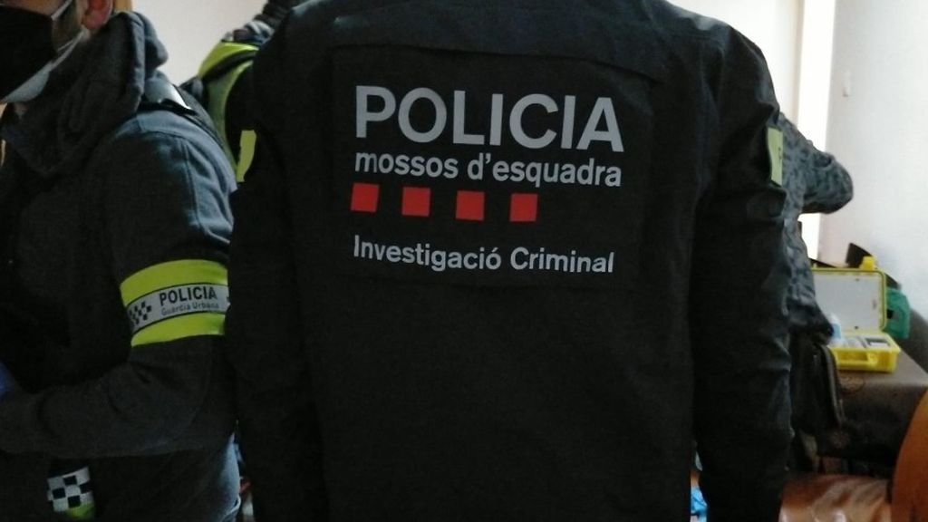 Denunciados 19 franceses por cruzar la frontera para ir a un prostíbulo Denunciados 19 franceses por cruzar la frontera para ir a un prostíbulo