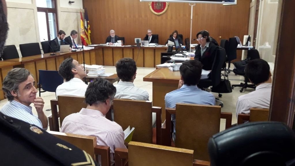 EuropaPress_2363583_segunda_sesion_juicio_hermanos_ruiz-mateos_palma EuropaPress_2363583_segunda_sesion_juicio_hermanos_ruiz-mateos_palma