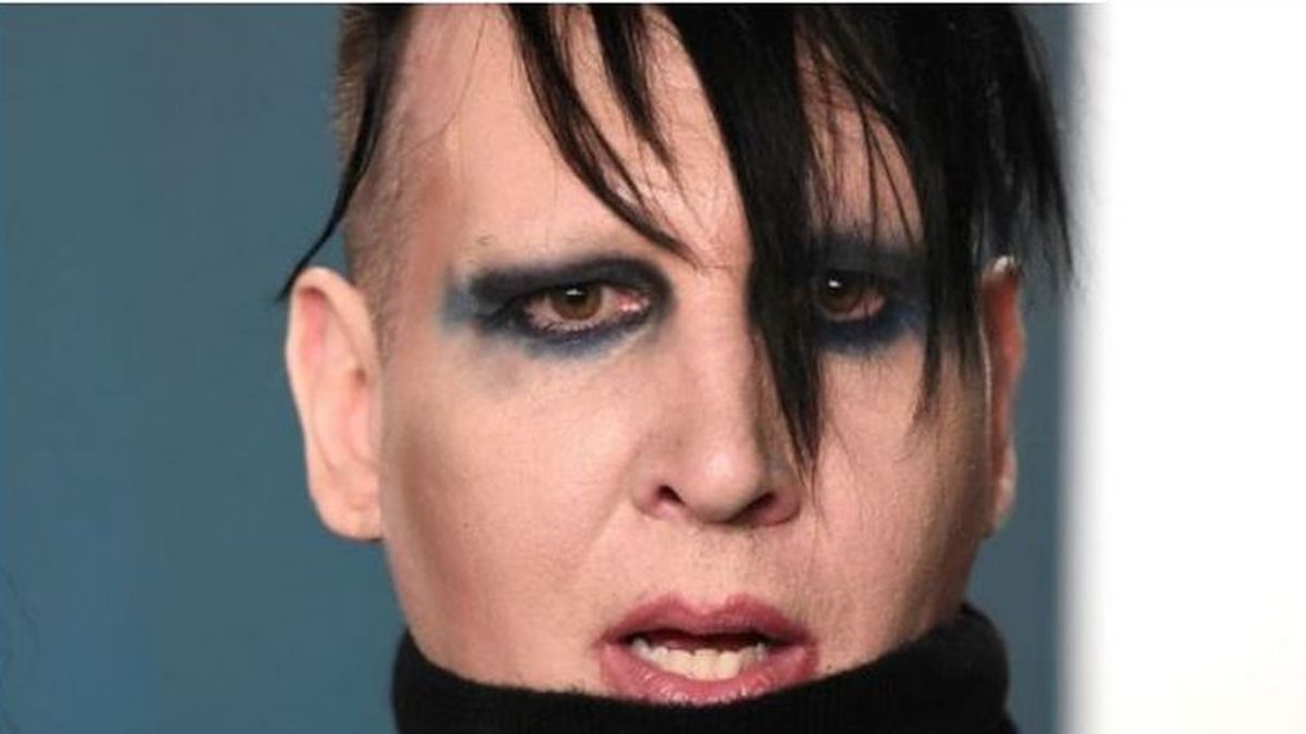 Phoebe Bridgers asegura que Marilyn Manson tenía una “habitación para violaciones”