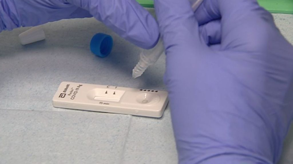 Cuándo hacerse una PCR, qué es un contacto estrecho y otras dudas sobre el protocolo en caso de coronavirus
