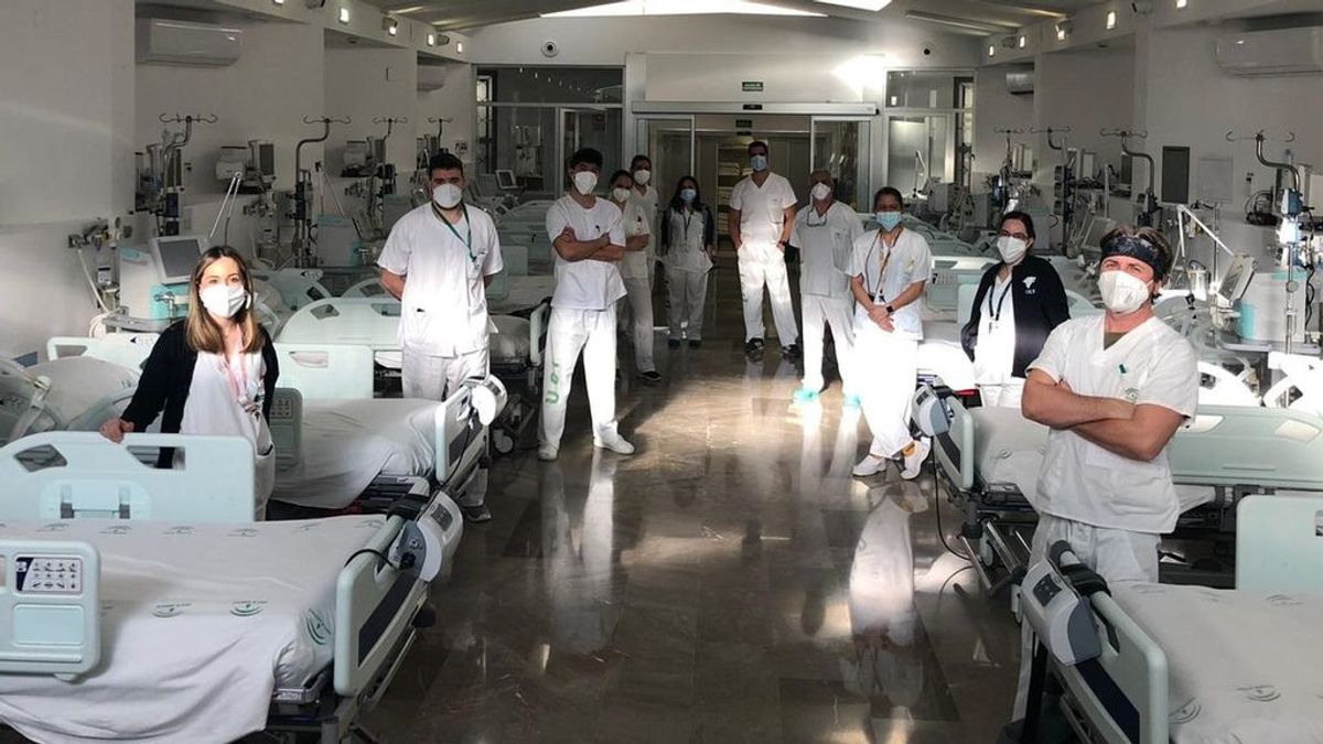 Se consolida el descenso de contagios y la estabilización de las hospitalizaciones en España Se consolida el descenso de contagios y la estabilización de las hospitalizaciones en España