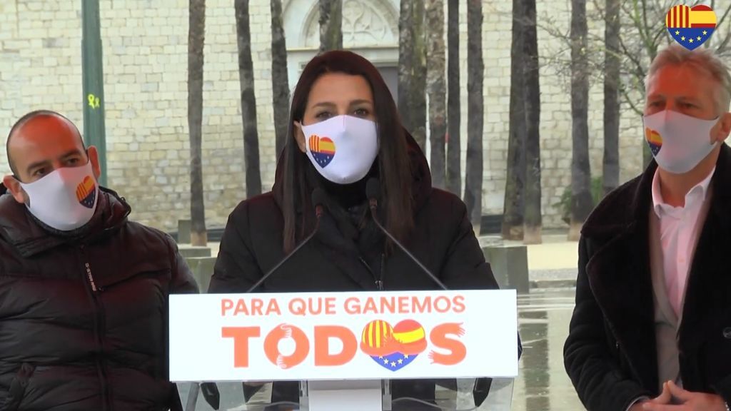 Arrimadas (Cs): "No podemos ofrecerle a Otegi un futuro que le guste para Cataluña" Arrimadas (Cs): "No podemos ofrecerle a Otegi un futuro que le guste para Cataluña"