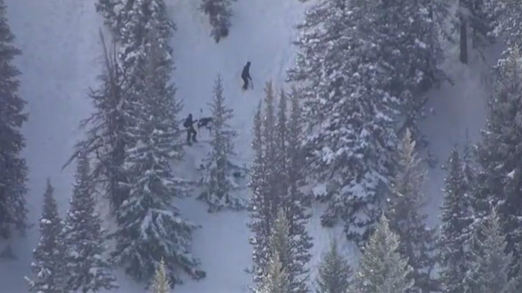 Cuatro jóvenes esquiadores mueren sepultados por una avalancha de nieve en Utah