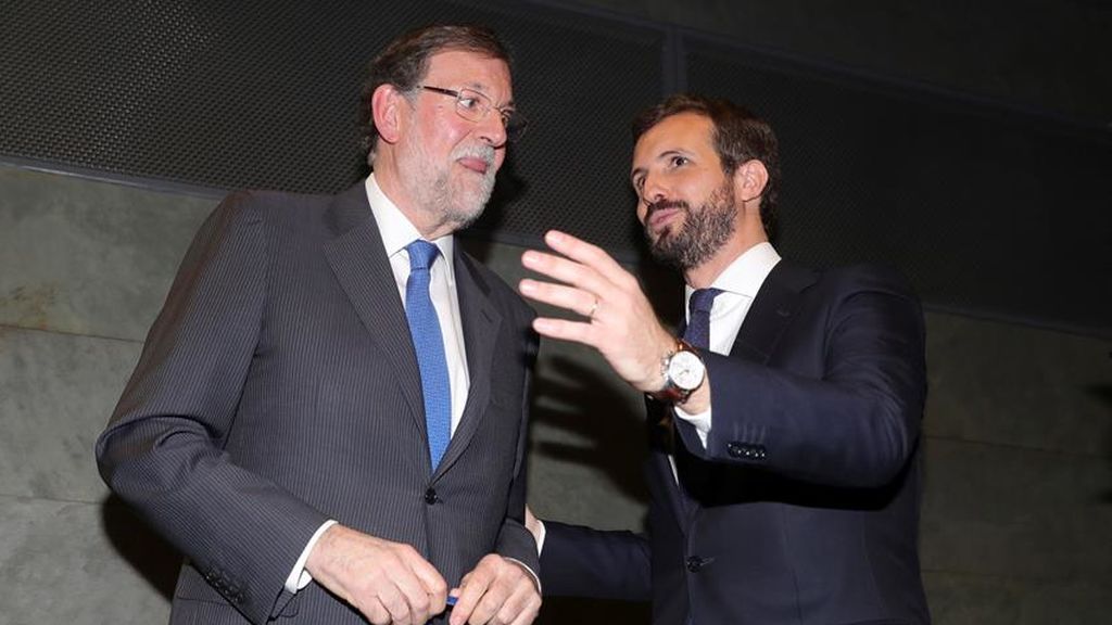 Romper con Rajoy, con la marca PP y vender la sede, las tres vías para superar la maldición de Bárcenas y que Casado no usará Romper con Rajoy, con la marca PP y vender la sede, las tres vías para superar la maldición de Bárcenas y que Casado no usará