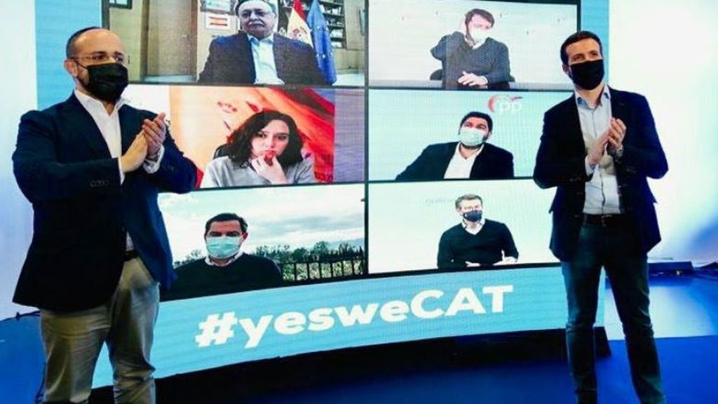 Pablo Casado rodeado de sus barones territoriales tras hacerse pública la carta acusatoria de Bárcenas