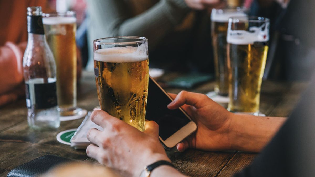 Patentan un modo para borrachos en el móvil que puede evitar el envío de mensajes incómodos