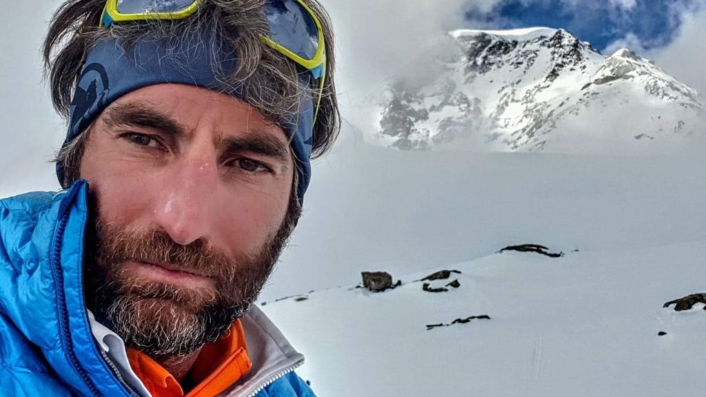 Fallece Cala Cimenti, alpinista italiano, al ser arrollado por un alud en Sestriere Fallece Cala Cimenti, alpinista italiano, al ser arrollado por un alud en Sestriere