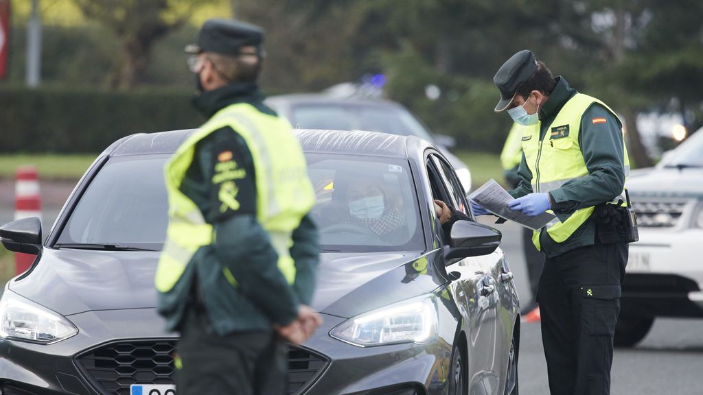 La Guardia Civil permitirá por primera vez ingresar en el cuerpo con tatuajes La Guardia Civil permitirá por primera vez ingresar en el cuerpo con tatuajes