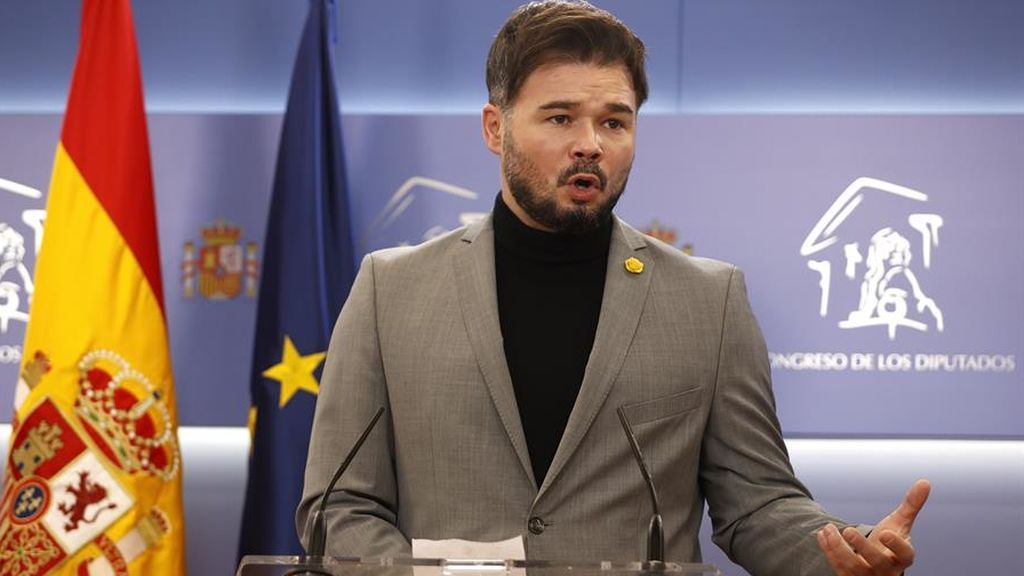 Gabriel Rufián, durante la rueda de prensa en el Congreso de los Diputados Gabriel Rufián, durante la rueda de prensa en el Congreso de los Diputados