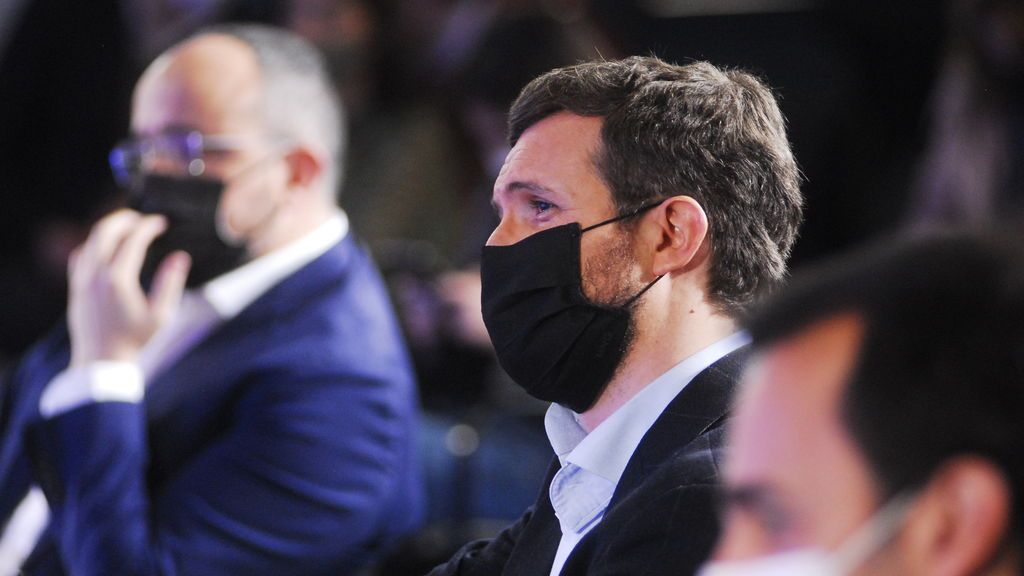 Casado cree que las cargas el 1-O se tendrían que haber "evitado" y que por eso no compareció Casado cree que las cargas el 1-O se tendrían que haber "evitado" y que por eso no compareció