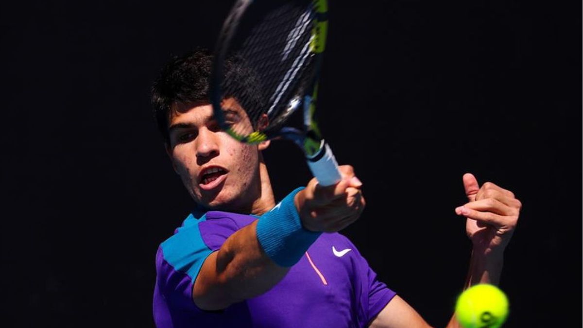 Carlos Alcaraz, tras los pasos de Nadal: así se forja el futuro del tenis español Carlos Alcaraz, tras los pasos de Nadal: así se forja el futuro del tenis español