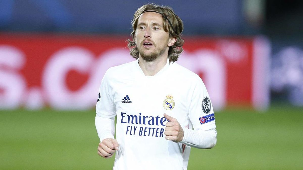 Luka Modric seguirá una temporada más en el Real Madrid. Luka Modric seguirá una temporada más en el Real Madrid.