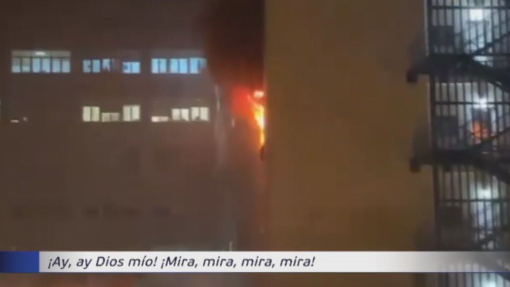 Detenido por provocar un incendio en una planta covid del Hospital Puerta del Mar en Cádiz
