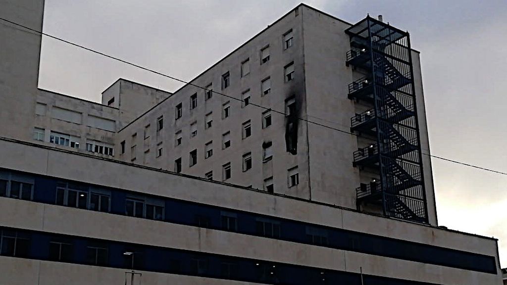 El hospital Puerta del Mar esta mañana