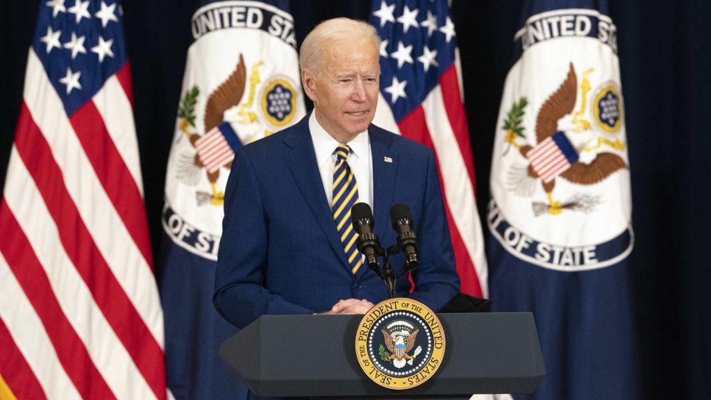 Biden apparently disoriented in Texas: “What am I doing here?”