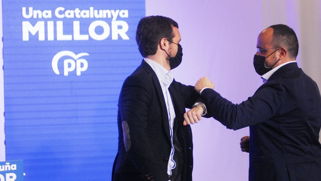 En directo: Pablo Casado cierra la campaña en Barcelona junto al candidato del PP, Alejandro Fernández En directo: Pablo Casado cierra la campaña en Barcelona junto al candidato del PP, Alejandro Fernández