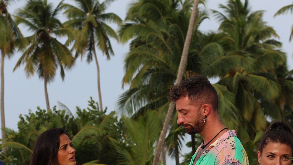 Mucho tonteo y buen rollo: ¡nos colamos en el rodaje de las segundas citas de las chicas!