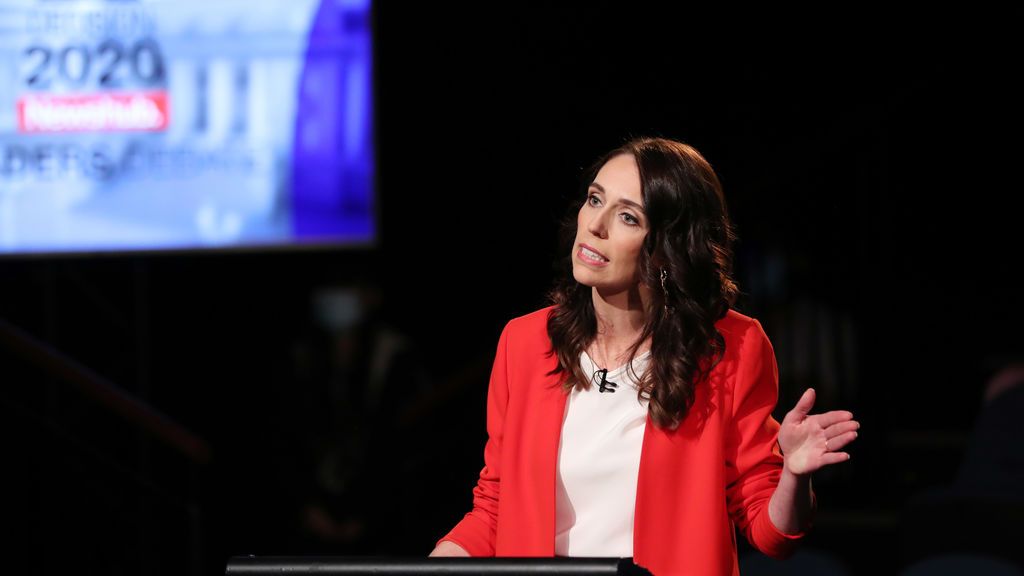 Nueva Zelanda confinará su mayor ciudad tras detectar tres casos de coronavirus en la misma familia