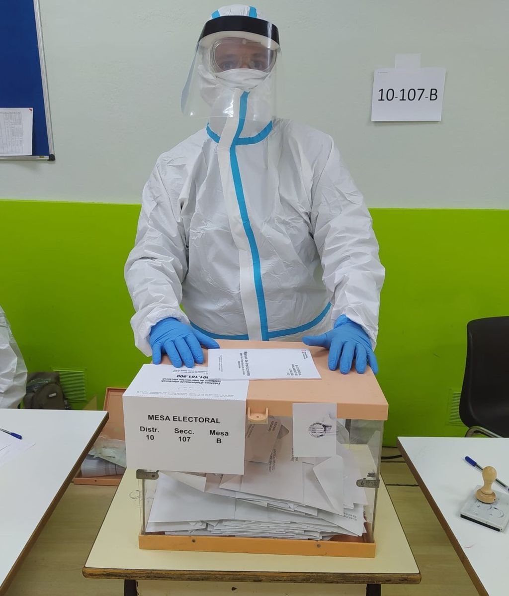 Miembro de la mesa electoral