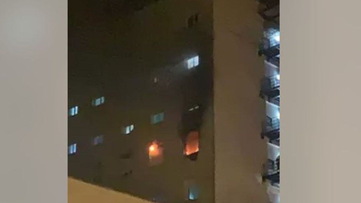 Fallece el detenido en Cádiz por provocar el incendio del Hospital Puerta del Mar Fallece el detenido en Cádiz por provocar el incendio del Hospital Puerta del Mar