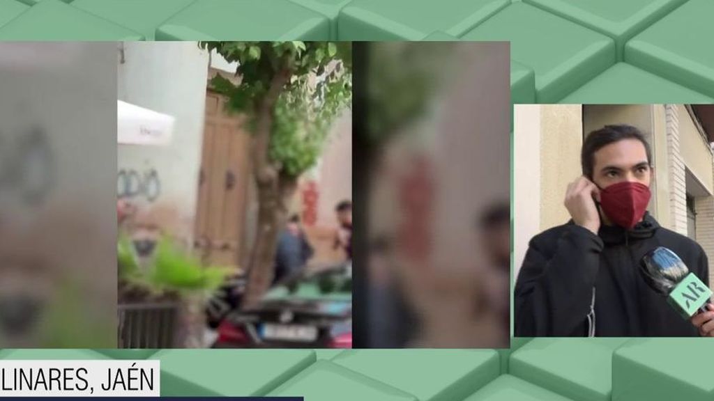 Un testigo de la agresión de dos policías a un padre y su hija en Linares: "Tenían una actitud chulesca y eso es lo que le indigna a la gente"