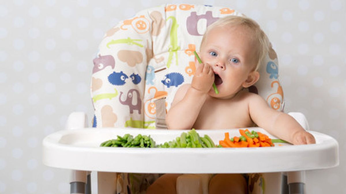 Cómo preparar la comida para el BLW de tu bebé: la importancia de cocinar y cortar bien cada alimento.