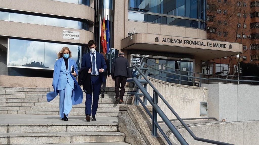 Sentencia caso Máster: las frases que absuelven a Cifuentes y las que la dejan en mal lugar Sentencia caso Máster: las frases que absuelven a Cifuentes y las que la dejan en mal lugar