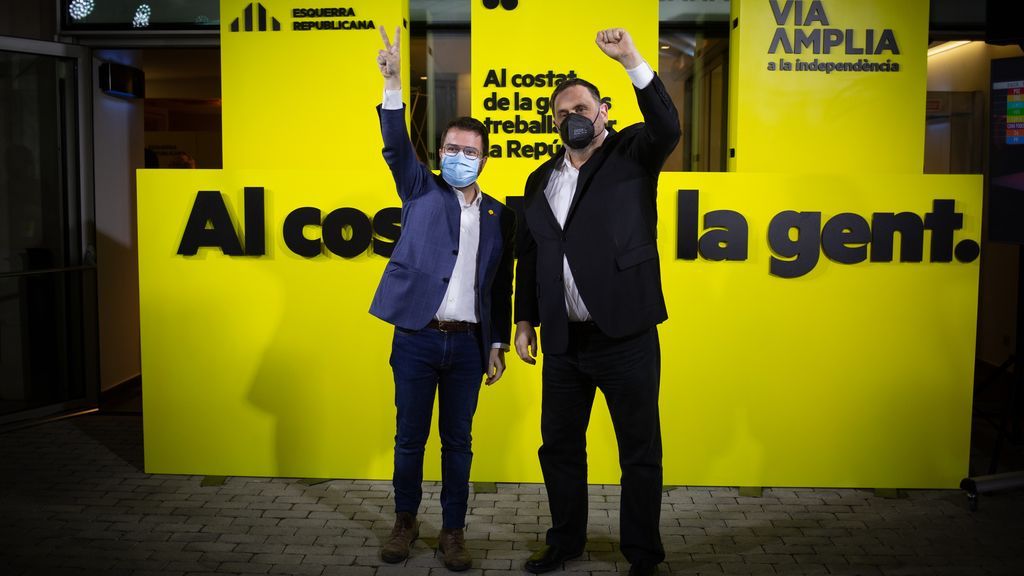 Aragonès (ERC) reclama un referéndum a Sánchez: "Es la hora de sentarse y resolver el conflicto" Aragonès (ERC) reclama un referéndum a Sánchez: "Es la hora de sentarse y resolver el conflicto"