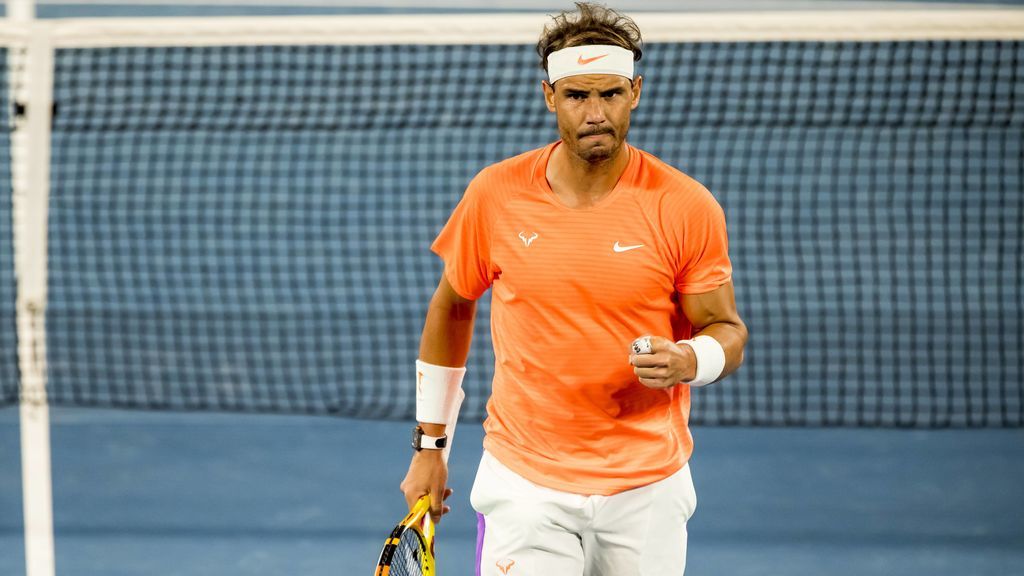 Rafa Nadal vence a Fognini y pasa a cuartos en Australia.