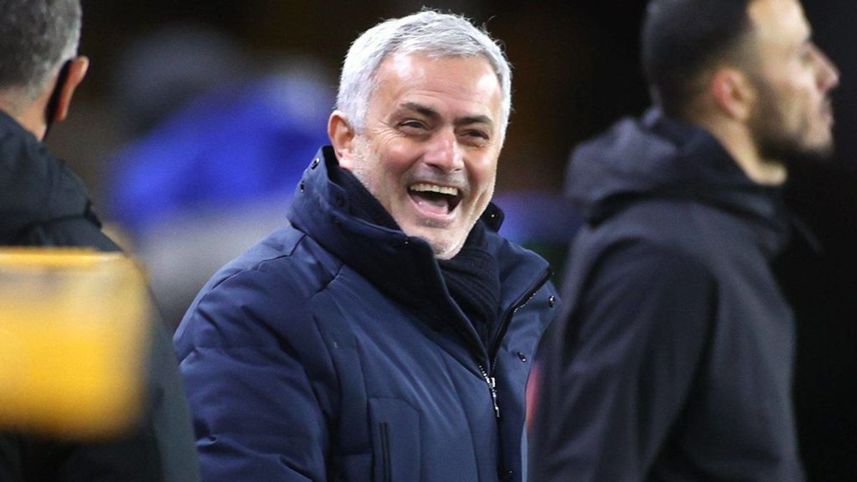 José Mourinho tiene contrato hasta 2023 con el Tottenham