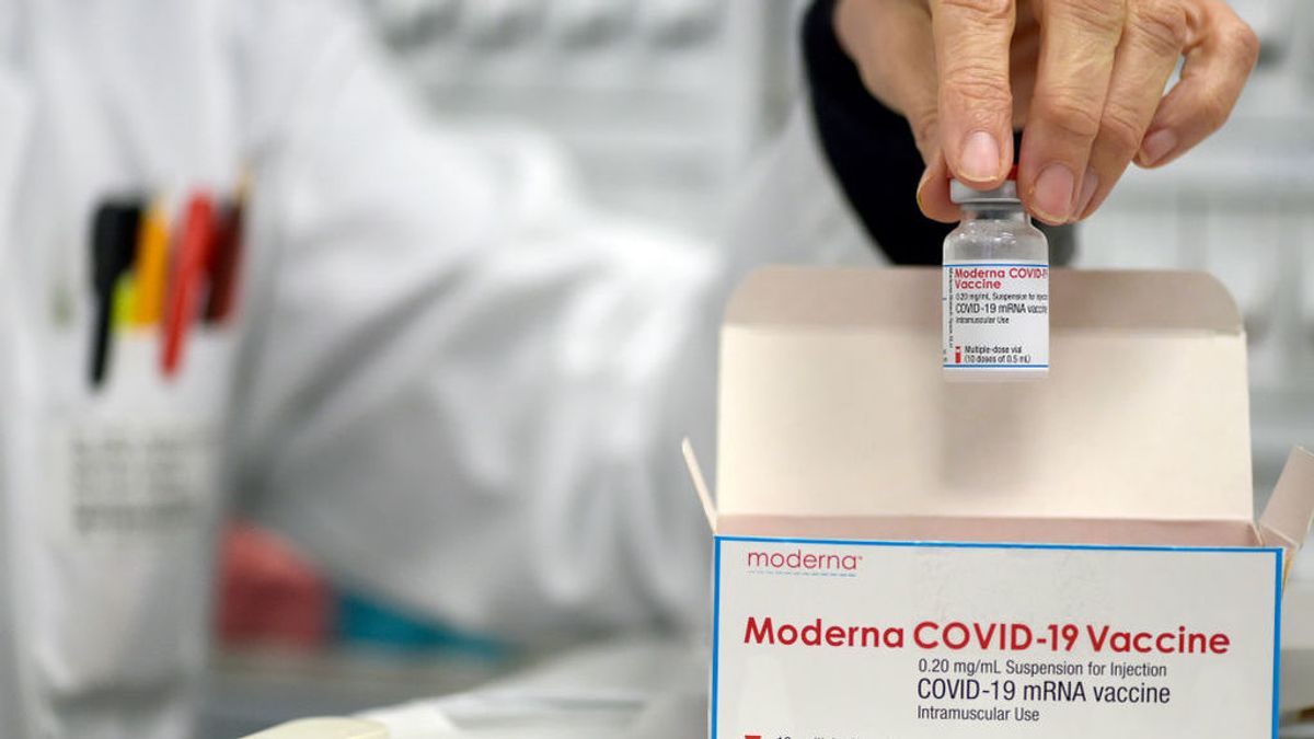 Última hora del coronavirus |  Moderna reduce este mes  a  la mitad la entrega de su vacuna a España