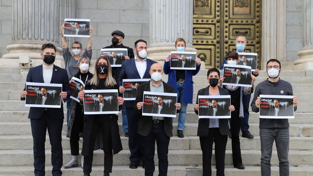 Los portavoces de los partidos independentistas en el Congreso muestra su apoyo a Pablo Hasel Los portavoces de los partidos independentistas en el Congreso muestra su apoyo a Pablo Hasel