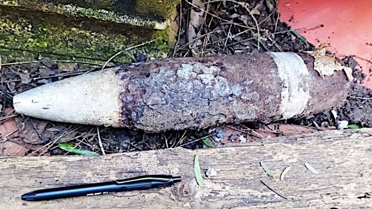 Una bomba en el jardín: encuentran un proyectil con 8 kilos de TNT en un Instituto de Jerez de la Frontera
