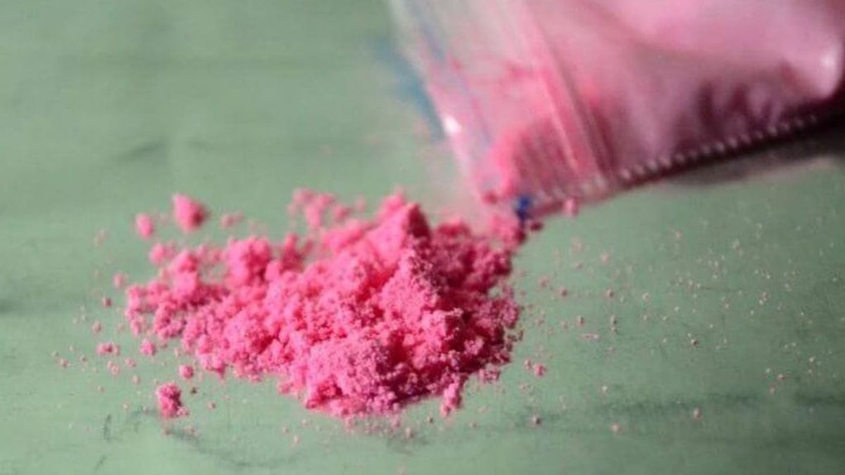 Tucibi, la 'cocaína rosa' que copa las fiestas ilegales en tiempo de pandemia