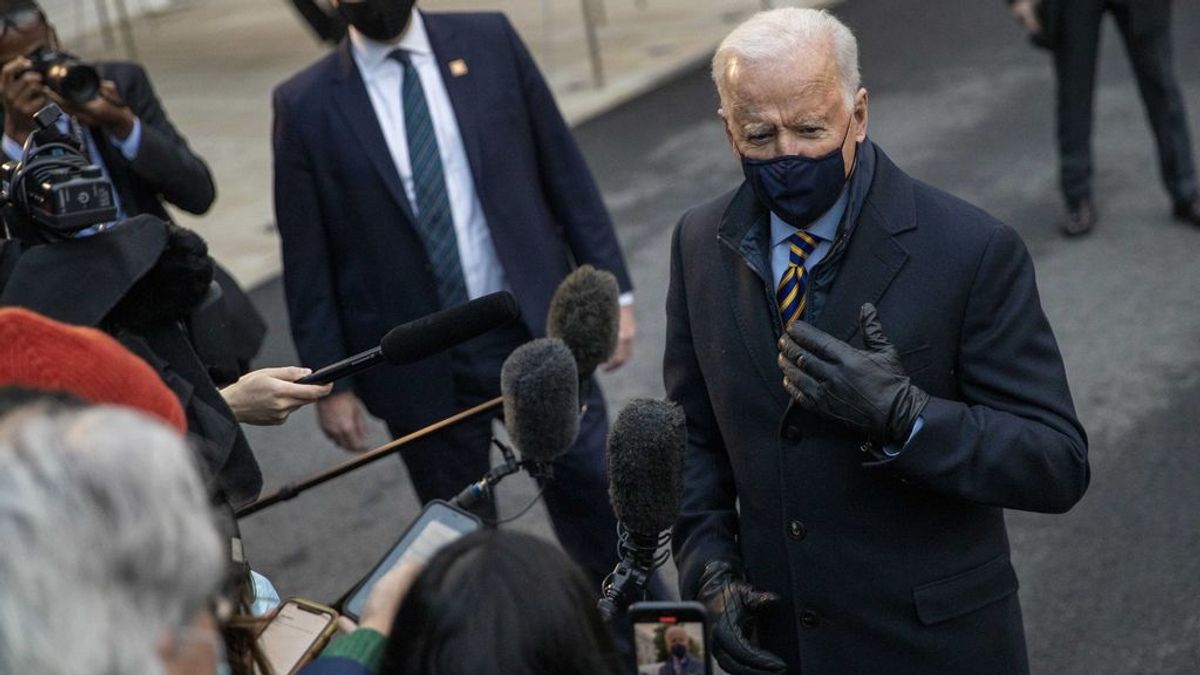 Biden promete vacunar "a todos los estadounidenses que lo deseen" para finales de julio Biden promete vacunar "a todos los estadounidenses que lo deseen" para finales de julio