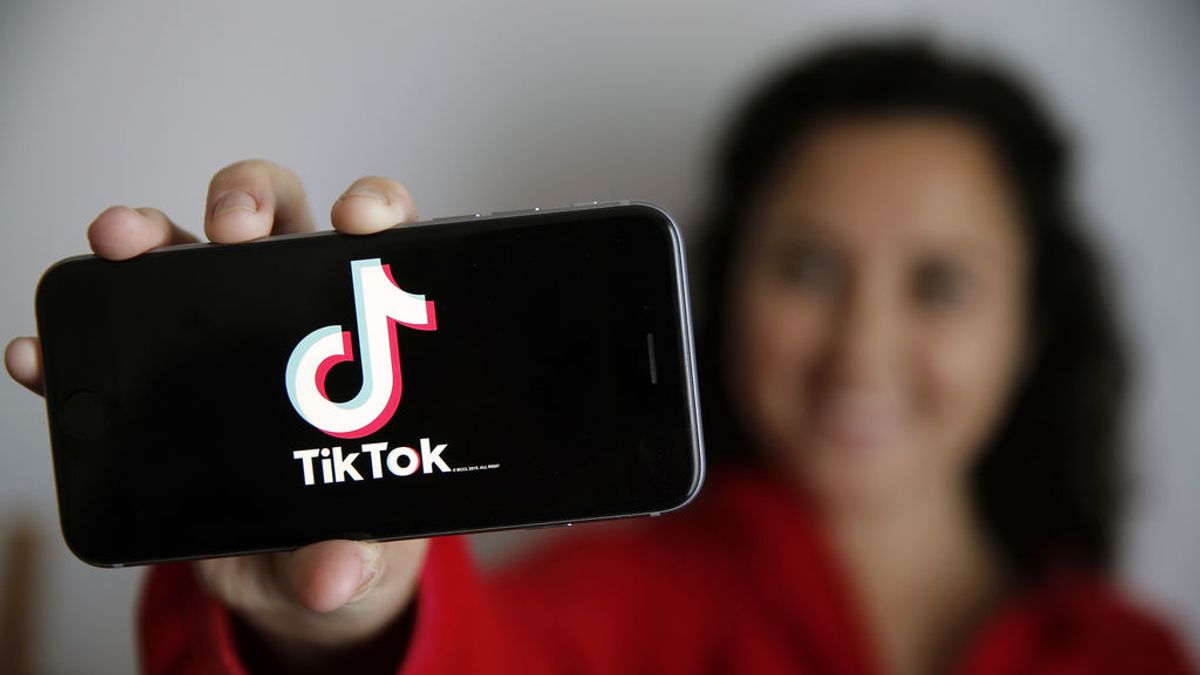 Las tendencias más absurdas y peligrosas de TikTok que hay que evitar imitar a toda costa
