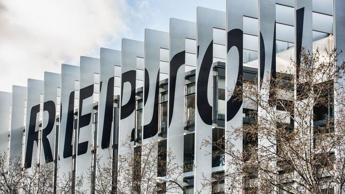 Repsol pierde 3.289 millones de euros en 2020 por el impacto de pandemia Repsol pierde 3.289 millones de euros en 2020 por el impacto de pandemia