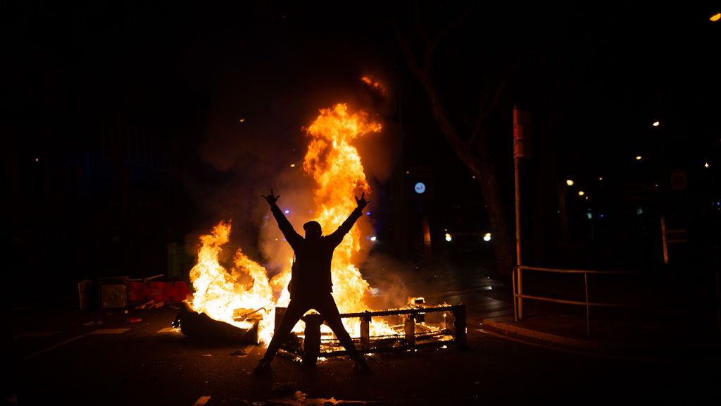 En libertad 13 de los detenidos por los disturbios en Madrid tras el encarcelamiento de Pablo Hasél En libertad 13 de los detenidos por los disturbios en Madrid tras el encarcelamiento de Pablo Hasél