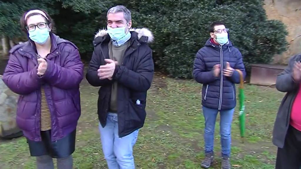 La vacuna da tregua a la felicidad en un centro para personas con discapacidad de A Coruña