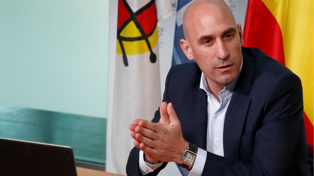 Rubiales, imputado por amenazas a los clubs de la Liga Iberdrola para explotar los derechos audiovisuales Rubiales, imputado por amenazas a los clubs de la Liga Iberdrola para explotar los derechos audiovisuales