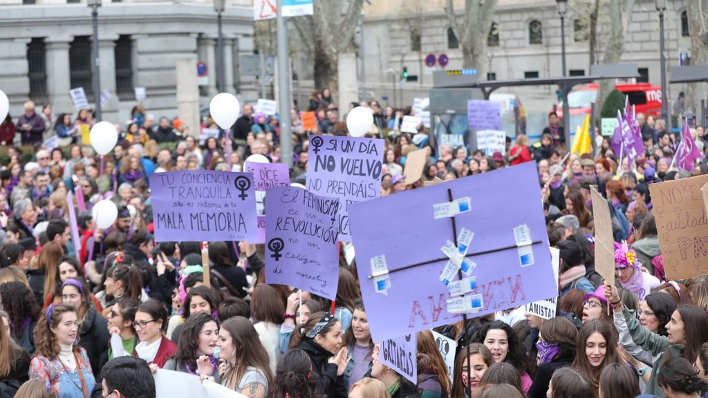 El 8M quiere "tomar las calles" también este año pero con seguridad y descentralizando actos para evitar concentraciones El 8M quiere "tomar las calles" también este año pero con seguridad y descentralizando actos para evitar concentraciones