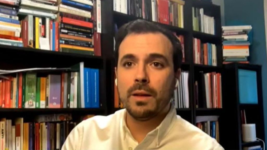 Garzón dice que el encarcelamiento de Pablo Hasél "es un síntoma de anomalía democrática grave"